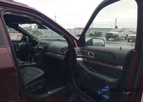 2018 Ford Explorer Platinum z USA, uszkodzony, nr VIN 1FM5K8HT6JGC00947